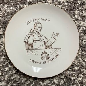 Vintage porcelain collectors plate of Pope John Paul - Toronto. September 1984.